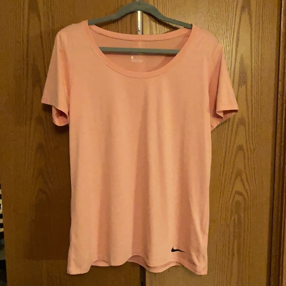 Nike tee